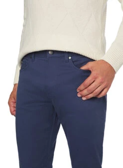 BOSS Black, Hose Delaware, Slim Fit, Baumwoll-Stretch, Blau 9 BOSS Black, Hose Delaware, Slim Fit, Baumwoll-Stretch, Blau -Herrenausstatter Geschaft 449683 norm3