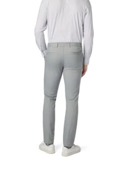 BOSS Orange, Chino, Slim Fit, Baumwolle, Silber -Herrenausstatter Geschaft 451482 norm2