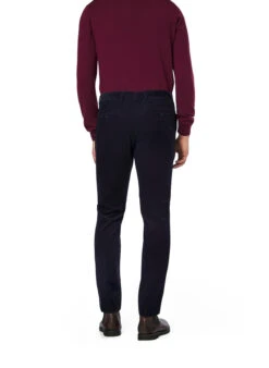 HACKETT, Hose Kensington, Slim Fit, Cord, Nachtblau 7 HACKETT, Hose Kensington, Slim Fit, Cord, Nachtblau -Herrenausstatter Geschaft 451681 norm2