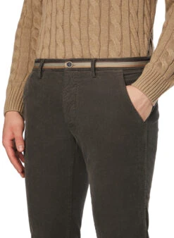 Mason's, Chino Torino, Slim Fit, Cord, Dunkelbraun -Herrenausstatter Geschaft 452153 norm3