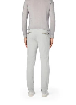 Mason's, Chino Torino, Slim Fit, Baumwolle, Hellgrau -Herrenausstatter Geschaft 452182 norm2