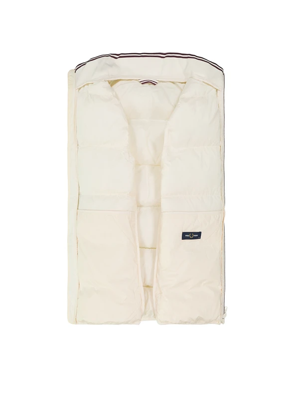 Fred Perry, Steppweste, Nylon Wasserabweisend, Ecru 5 Fred Perry, Steppweste, Nylon Wasserabweisend, Ecru – Bild 3